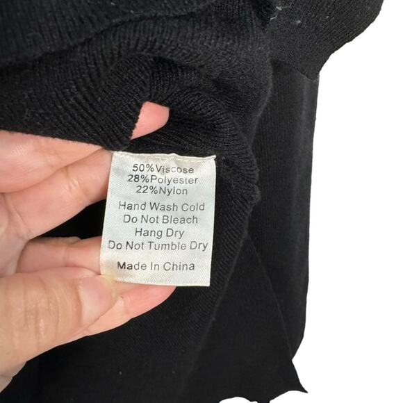 Roolee Black Crew Neck Sweater - Picture 6 of 6